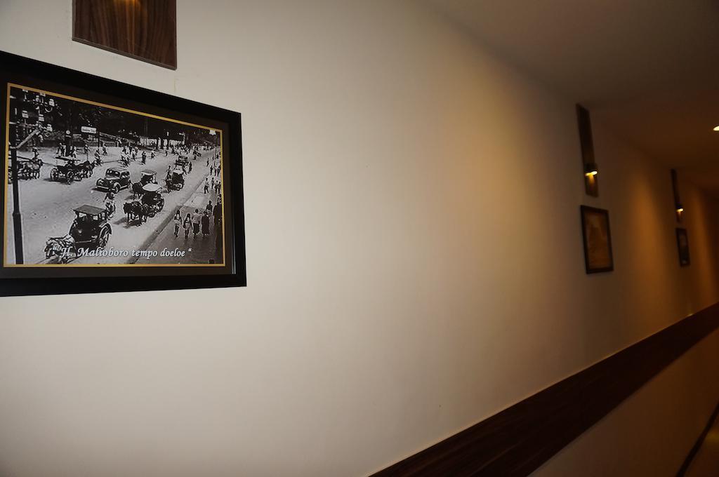 Ekon Hotel Yogyakarta Extérieur photo