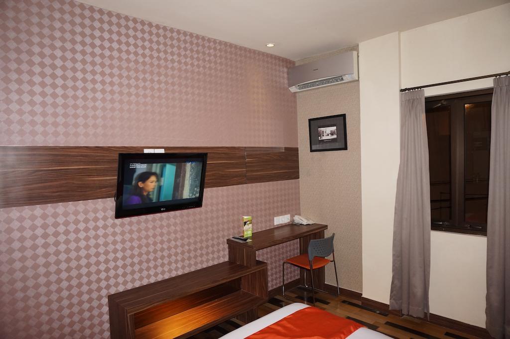 Ekon Hotel Yogyakarta Extérieur photo
